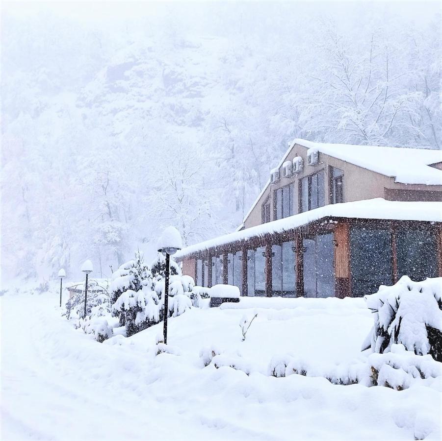 Kizkalesi Hotel & Restaurant Kartepe Ngoại thất bức ảnh